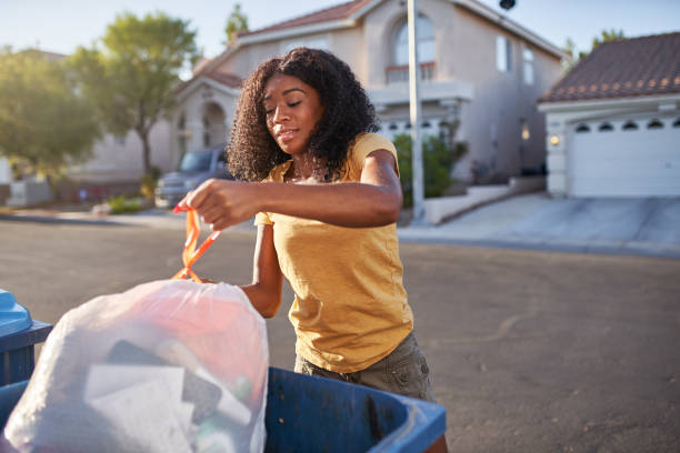 Best Yard Waste Removal  in Aliso Viejo, CA